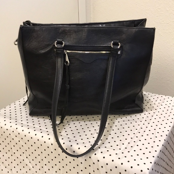 Rebecca Minkoff Handbags - Rebecca Minkoff Always on side Reagan Leather tote